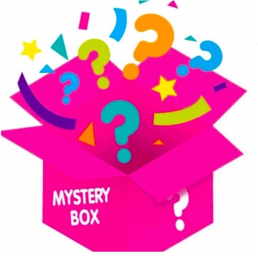 Bougie Box Of Women’s Items